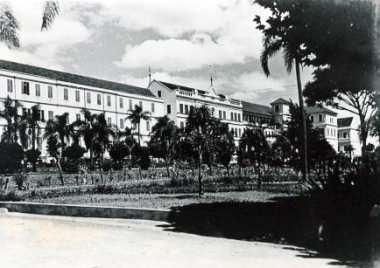 Colégio São José - fachada principal, foto de 1950